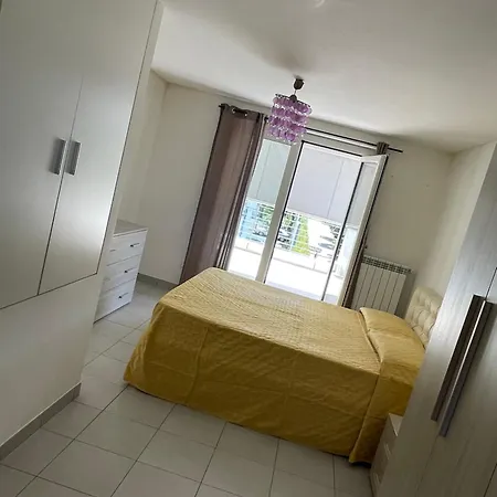Ara-home דירה Aranova